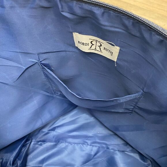 Robin Ruth Vegas Vibes tote, taking a trip to Vegas soon? - Picture 3 of 7